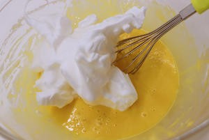 虎皮蛋糕的做法 步骤7