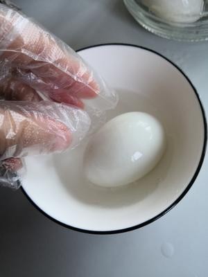 盐水腌制咸鸭蛋的做法 步骤4