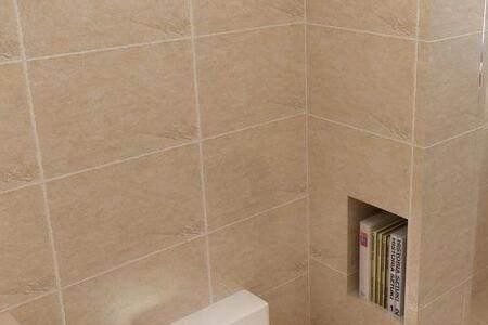 卫生间的防水工作怎么做? 瓷砖铺还是不铺, 现在才知道以前做错了