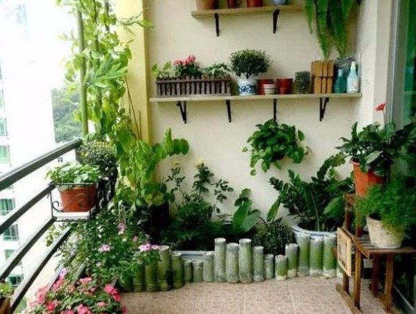 阳台只用来凉衣服就浪费了,现在人都知道做阳台改造了