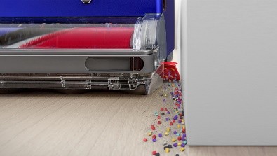 以强劲吸力实现高效的边角清洁