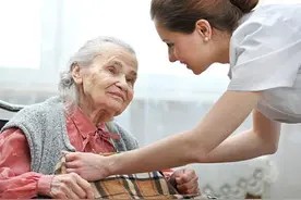 如何缓解老来不适，提高晚年生活质量图片