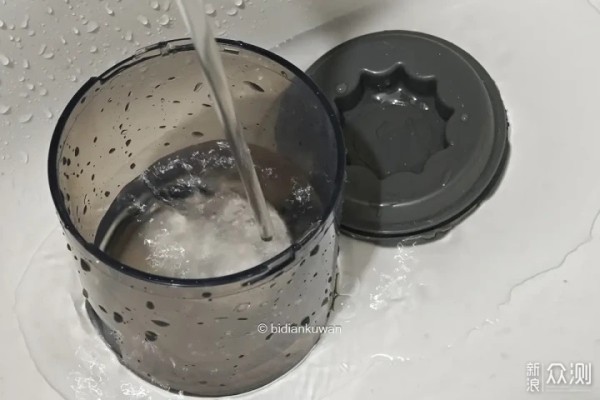 除螨仪=智商税？亲身体验才能得出正确答案_新浪众测