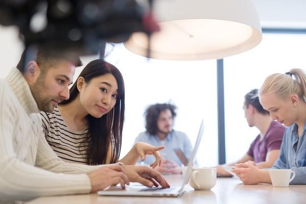 职场心态调整最佳方案：压力管理与个人成长策略 图1