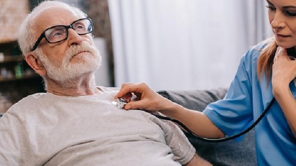 老人冬季养生要点