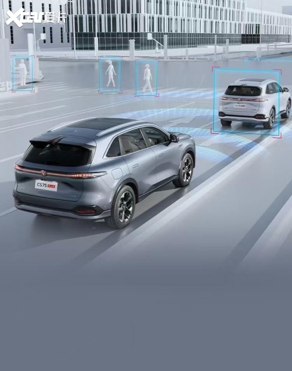 又省又稳,有里有面,长安第四代CS75PLUS不愧是打工人返乡路的好“