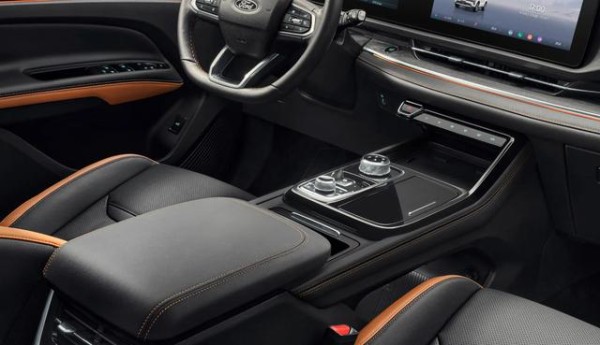 领睿3年0首付,开启无压力购车之旅-有驾