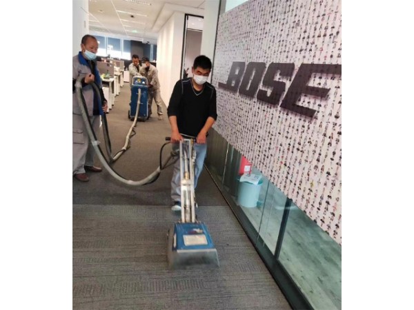 上海国际会议中心客厅地毯清洗哪家好,地毯清洗