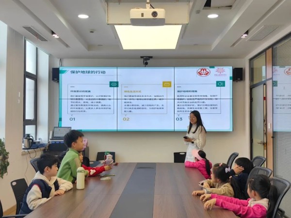 青岛市崂山区石岭路社区开展“快乐成长·共享友好”儿童主题活动