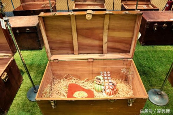 破凳子、旧沙发、破衣服...如何变废为宝？8个设计师有话说