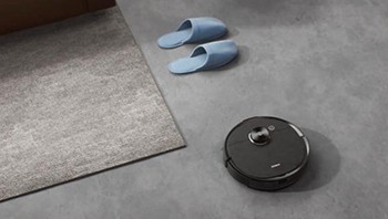 石头科技递表港交所 已销售约2000万台智能扫地机器人