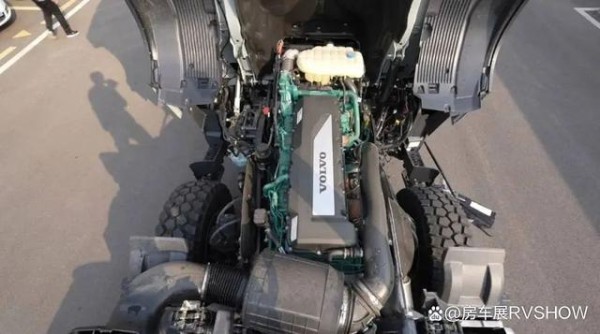 抢先看,诺马迪森全系车型亮相2025广州国际房车与露营展-有驾