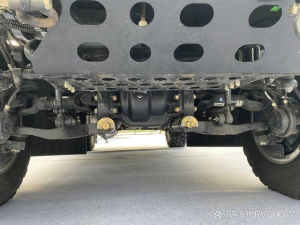 抢先看,诺马迪森全系车型亮相2025广州国际房车与露营展-有驾