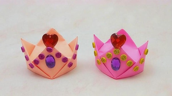小女孩都喜欢的皇冠来了简单漂亮抢着要手工折纸视频教程