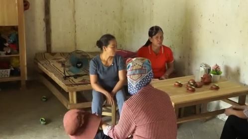 小丽家继续热闹，继续一起做美食