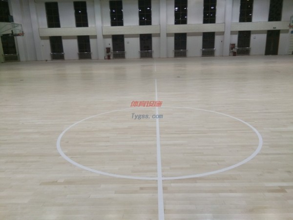 体育木地板日常使用保养方法