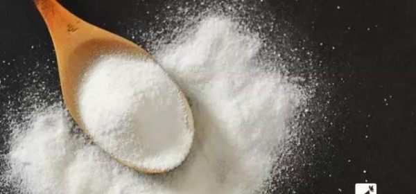 床垫不清理干净相当于睡在百万螨虫上？用一勺它就能轻松除螨！