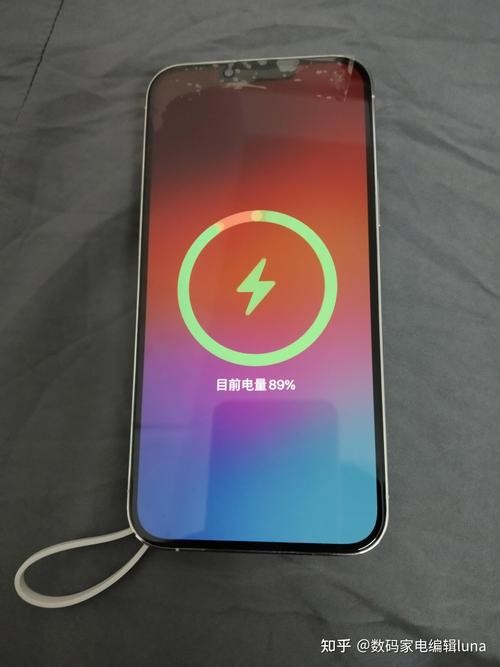 手机充电一次多少电