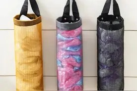 厨房别乱塞塑料袋了，学年轻人这么做，整洁美观省空间，机智图片