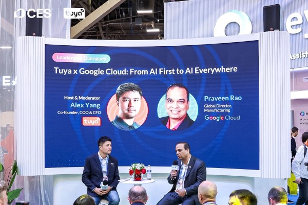 【涂鸦智能联合创始人、COO兼CFO杨懿和谷歌云全球制造总监Praveen Rao对话】
