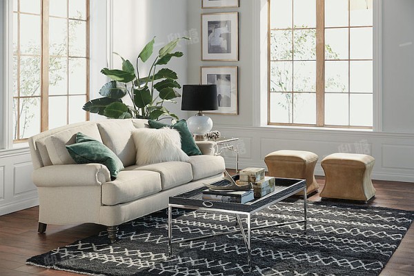 JAN18_HYDE_095_CMYK.jpg!710