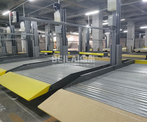 3层机械式停车库二手翻新,手动停车位市场行情