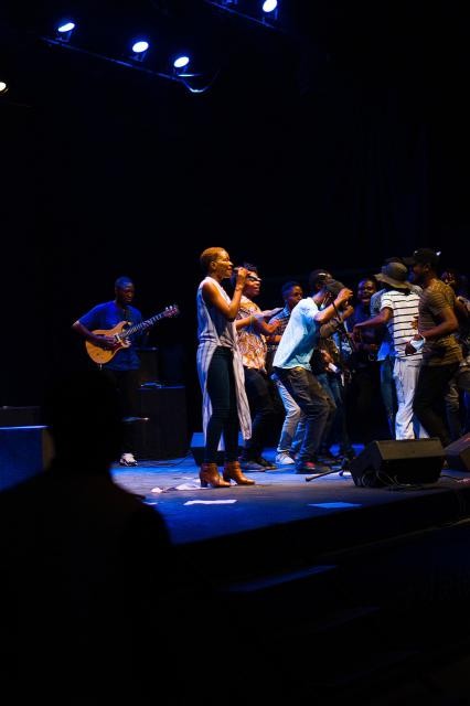 音樂療法 白領們應該學會用音樂緩解壓力