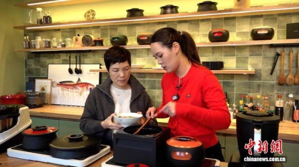 （新春见闻）“犇赋”两岸烟火气：台北姑娘的北京厨事