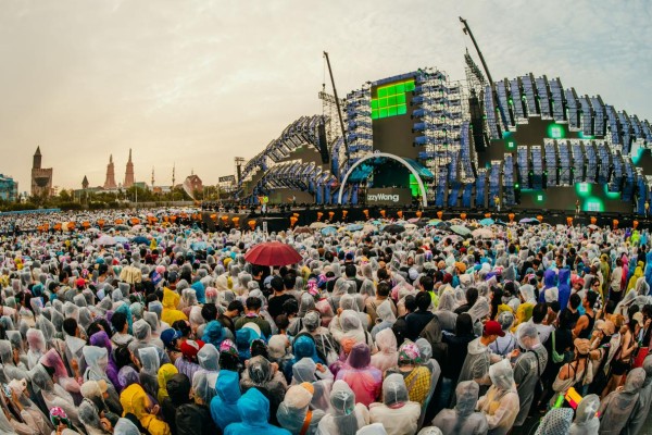 演出现场。海口市旅文局供图