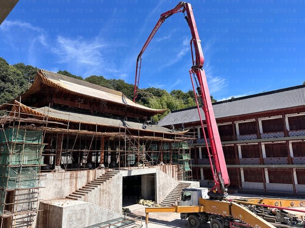 明清寺庙功能分区流线设计，礼佛动线、僧侣生活区高效组织策略