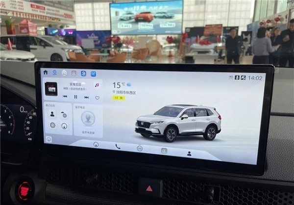 挥别车内杂乱无章，全新CR-V收纳巧思让空间井然有序，多处人性化储物设计体现匠心美学，这才是真正懂家庭用户的SUV该有的样子-有驾