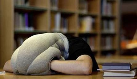 听音乐放松等缓解工作压力的方法2