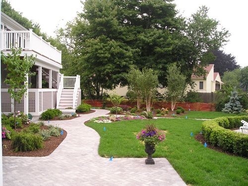 新古典别墅绿植装饰庭院装修效果图