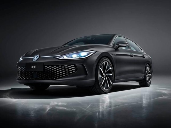 凌渡L GTS性能小钢炮,无框车门溜背设计,燃油操控直面电动车浪潮-有驾