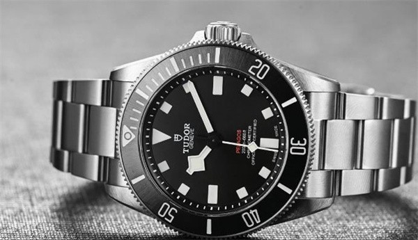 帝舵手表摔坏解决技巧（专业维修建议与日常保养小贴士）（图）