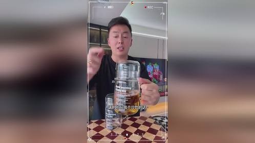 设计师真的太懂我了！杯盖就是水杯，喝水超方便，用完盖到壶上也不会弄丢，个位数就能到手一壶一杯！我真的...