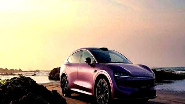 开了几十辆车才明白，纯电车最值得买，普通人别再犹豫了-有驾