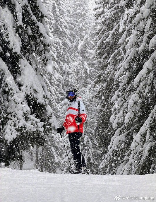 雷军57岁能保持如此体能的健身秘诀和生活习惯是什么？