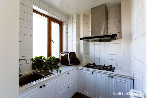 厨房墙面瓷片问题