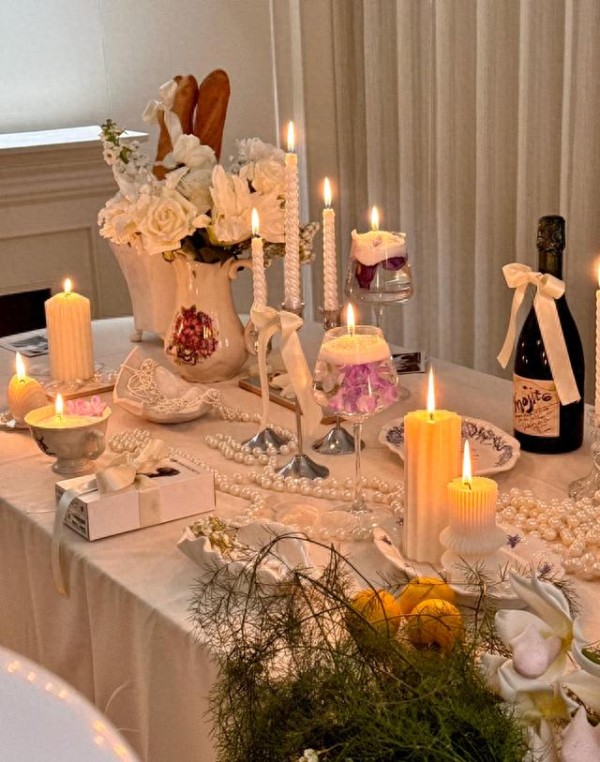 厨房吊柜已经过时了，建议学学年轻人的设计，那叫一个高级！