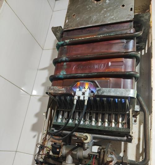 前锋热水器常见故障维修方法（故障排查与维修技巧）